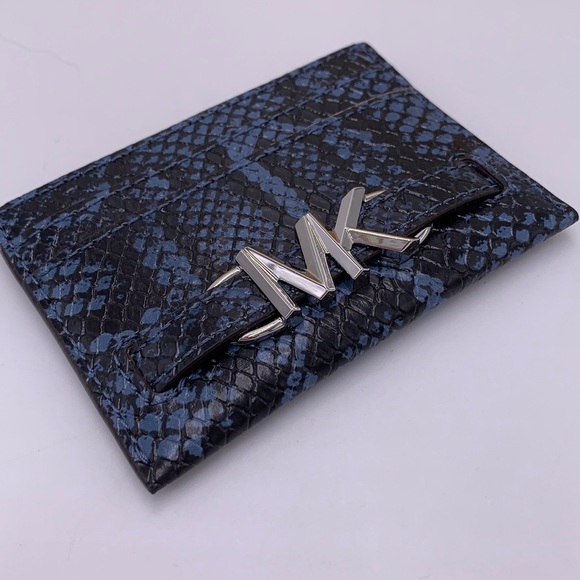 MICHAEL KORS Reed Large Snakeskin Python Patter Card Holder Case Denim NWT - Picture 2 of 8
